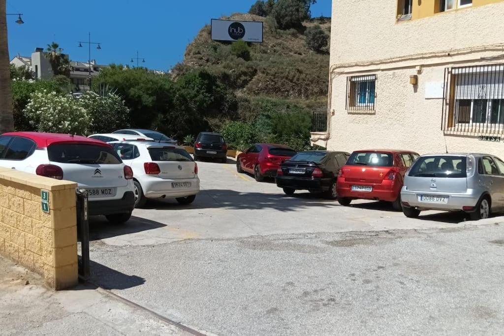 Apartamento En Playa Carvajal フエンヒロラ エクステリア 写真